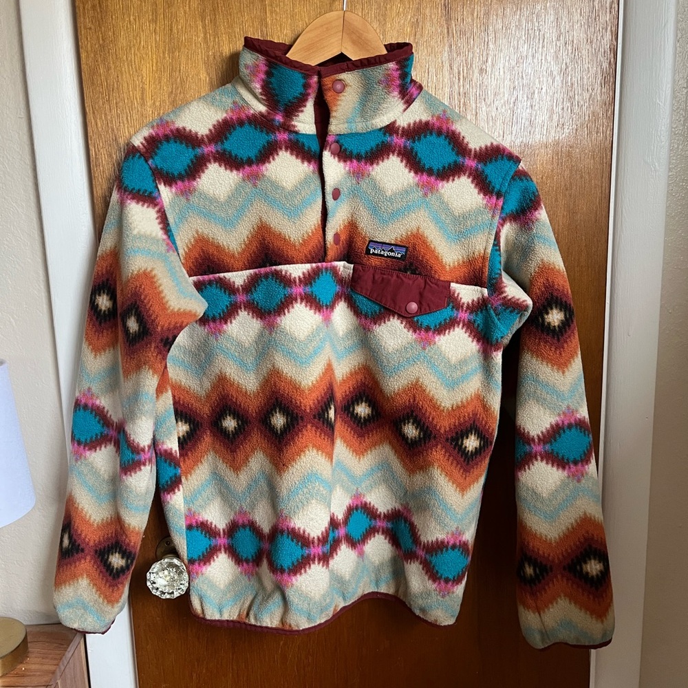 Patagonia Women’s Synchilla Snap-T Patterned Fleece Pullover